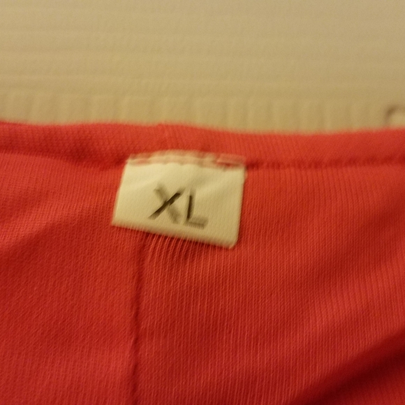 Lili❤gal new in pkg red long sleeve top, size XL - Picture 4 of 8